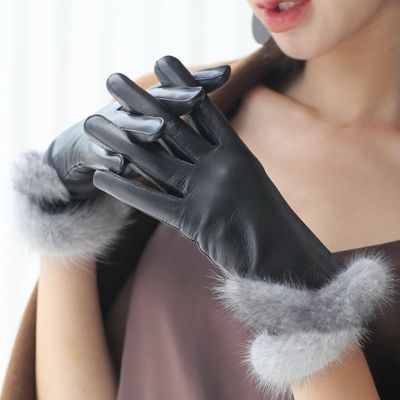ถุงมือหนังแท้ผู้หญิงอบอุ่นแฟชั่นฤดูหนาวสุภาพสตรีมืออุ่นถุงมือกับขนมิงค์ธรรมชาติหรูหรานวมด้วยนิ้ว
