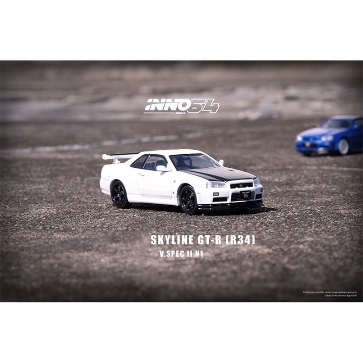 inno-in-stock-1-64-skyline-gtr-r34-v-spec-ii-n1-white-blue-alloy-diorama-car-model-collection-miniature-carros-toys