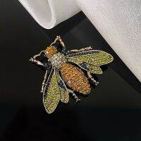 European and American retro rhinestones animals insects bee brooches creative pins corsages collar pins clothing accessories