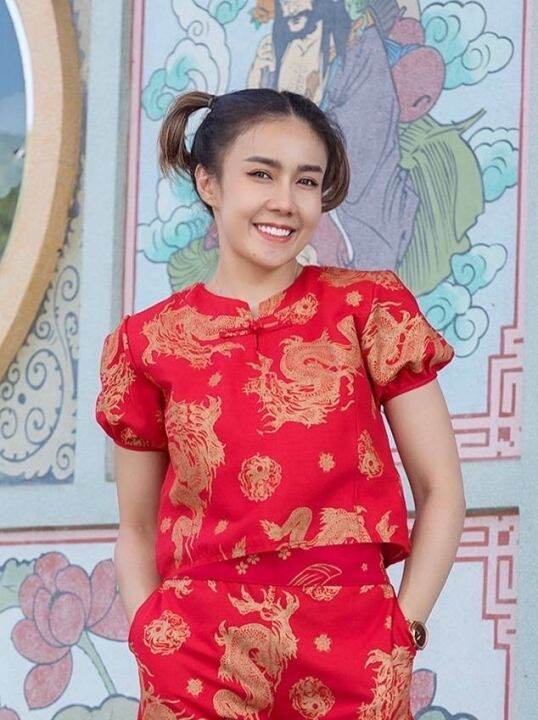 ชุดเชทเสื้อ-กางเกง-สีแดงใส่วันตรุษจีน-ชุดผ้าไทยแพทเทิร์นเป๊ะทรงสวยมากค่ะ-ตรุษจีน-สีแดงตรุษจีน