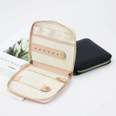 2020 Portable Gift Box Leather Travel Jewelry Case Boxes New Designer Box For Jewelry Fashion Jewelry Organizer Display
