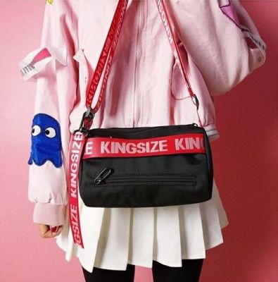Koreafashionshop(KR434) -U1กระเป๋าผ้าสะพายข้างKINGSIZE