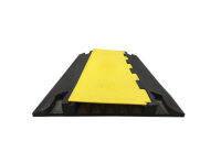 ยางป้องกันสายเคเบิ้ล 5Ch. รุ่น Standrad (A) 50X90X5 cm. ฐานเป็นยางสีดำ ฝาเป็นยางสีเหลือง มีราคาโรงงาน