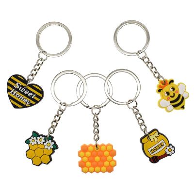 1PC Cartoon PVC Keychain Bee Hive Metal Key Ring Backbag Hanging Fashion Jewelry Kids Gifts Metal Pendant Creative Keychain Key Chains