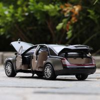 - โมเดลรถยนต์ Maybach 62s 1/24 Rolls Royce ของเล่นสําหรับเด็ก