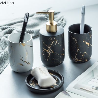 【jw】◊● Matte Ouro Cerâmica Acessórios Do Banheiro Conjunto saboneteira suporte da escova de dentes luxuoso Copo lavando Conjunto