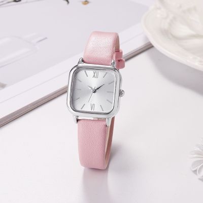 【July】 niche watch female ins style simple temperament square mini casual all-match ladies quartz