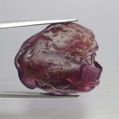 พลอย ก้อน ดิบ สปีแนล ธรรมชาติ แท้ ( Unheated Natural Spinel ) หนัก 36.3 กะรัต