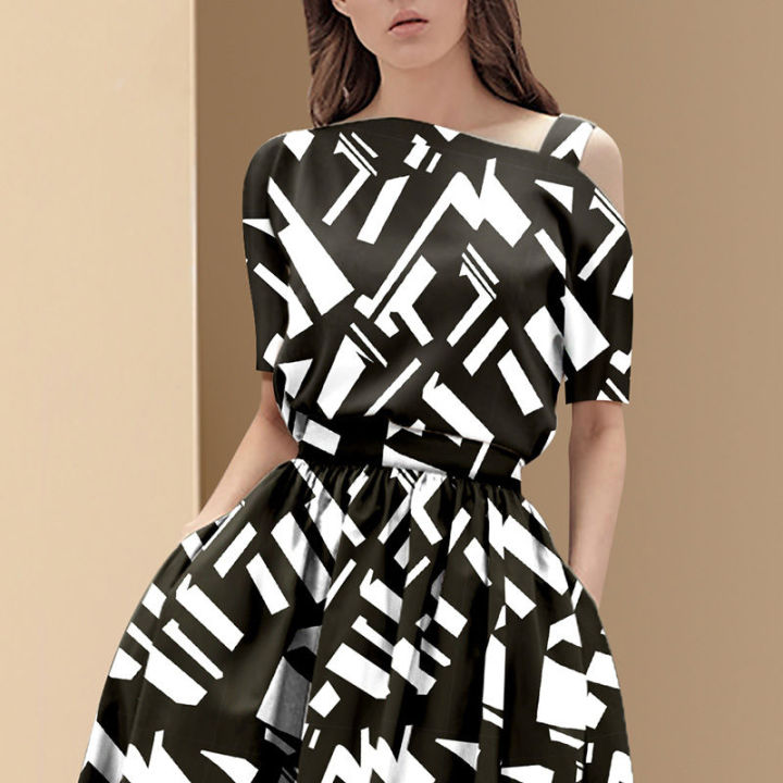 ชุดเดรสสายเอี๊ยมพิมพ์ลายแฟชั่นสีขาวดำชุดเดรสหน้าร้อน2023-dress-model-baru-สำหรับผู้หญิงชุดเดรสกระโปรงทรงเอคอเอียงเข้ารูป