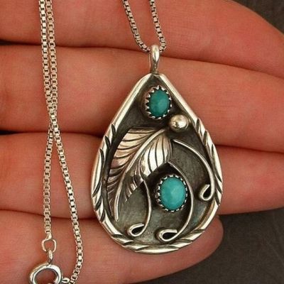JDY6H Vintage Inlaid Turquoise Dyed Black Feather Pendant Necklace Fashion Personality Unique Design Necklace Jewelry Party Gifts 2