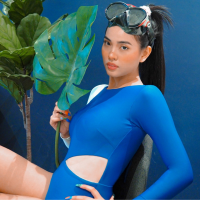 [Coralist Swimwear] ชุดว่ายน้ำวันพีซ One-piece ชุดว่ายน้ำแขนยาว รุ่น Cora สี น้ำเงินขาว (Scuba blue/sunrise) (CREX186)