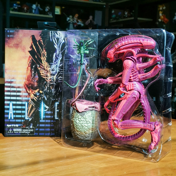 Neca Aliens Pink Xenomorph Warrior Arcade Game Apprearance Ultimate Action Figure Toy Model 1404