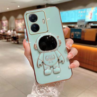 Realme C33เคลือบเงากันกระแทกชุบกรณีผู้ถือนักบินอวกาศตรงขอบปลอกสไตล์ปก