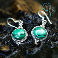 SUVANI เงินแท้ 92.5% ต่างหูหินมาลาไคต์ สีเขียว (Malachite Stone) ต่างหูห้อย เครื่องประดับเงินแท้