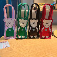 Starbuck เชอร์รี่สีชมพู Blossom Bear กระเป๋าผ้าใบสีเขียวผ้ากันเปื้อนหมีกระเป๋าทรงสี่เหลี่ยมมีหูหิ้วสะพายไหล่แก้วประกอบกระเป๋าแบบพกพากระเป๋าใส่ของ Starbuck Tumblers อื่นๆ Starbuck ร้านเรือธงฟิลิปปินส์ Starbuck สิงคโปร์อย่างเป็นทางการ