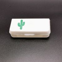 3 Lattices กล่องยาแท็บเล็ตคอนเทนเนอร์ยากรณียา Dispenser ผู้ถือกล่อง Mini Pill Splitter Organizer Case
