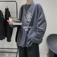 3 สี【 M-5XL 】เสื้อยืดแขนยาวพิมพ์ลายเอิร์ ธ ชายหลวม Uni