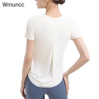 ~ Wmuncc 2023 เสื้อยืด แขนสั้น ทรงหลวม จับจีบด้านหลัง เหมาะกับการเล่นโยคะ ฟิตเนส สําหรับผู้หญิง