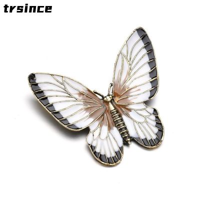 【CW】 Enamel Color Brooch Cartoon Insect Ladies Brooches Jewelry Gifts Personality Accessories
