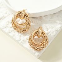 【CW】 New Fashion Twist Dangle Earrings for Exaggerated Gold Color Metal Wrap European Ear Jewelry oorbellen