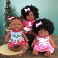 (Popular toys) จำลองแอฟริกันสีดำ BabyDoll ของเล่นไวนิลหัวระเบิดผิวตุ๊กตาสำหรับเด็กอนุบาลของขวัญวันเกิด25เซนติเมตร