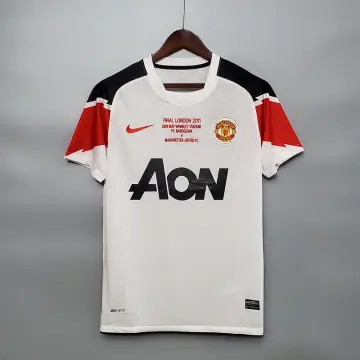 Manchester United Retro Shirt 06/07