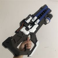 ❈♀⊙ Strawberry13njt7yj [Hot] size simulation OW Game 76 Prop D. va Costume Wrist cosplay model gift