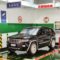 1:32 Jeeps เข็มทิศ Grand Cherokee รถ Diecast โลหะผสมรุ่นดึงกลับเสียงรถเด็กของขวัญคอลเลกชัน F450