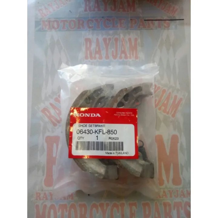 Brake Shoe Genuine XRM 110 / 125 / RS125 / WAVE 100 / 125 / Trinity