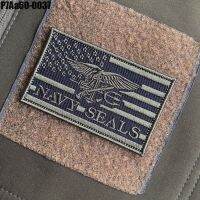 อาร์มตีนตุ๊กแก patch ตีนตุ๊กแก ตัวติดเสื้อ ทหาร ลาย NAVY SEALS นกธงอเมริกา ปักเขียวบนผ้าโพลีสีดํา Size 8*5cm งานปักคุณภาพดี สมราคา รุ่น P7Aa60-0037