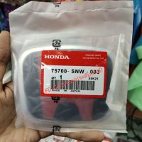 โลโก้ Honda ดำแดง ขนาด 11×9.3cm.