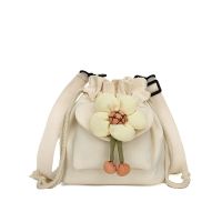 [COD] One-shoulder womens bag street flower female 2022 summer new messenger bucket ladys