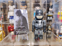 (ของแท้) Bearbrick series 31 Batman vs Superman 100% แบร์บริค พร้อมส่ง Bearbrick by Medicom Toy มือ 2 ตั้งโชว์ สภาพดี มีการ์ด