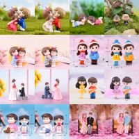 hot【DT】 2pcs/set Lovers Couple Miniature Terrarium Figurines Garden Valentines Day Accessories