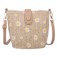 2X Small Daisy Straw Woven Womens Messenger Bag Fashion Chain Bucket Bag Bohemian Handbag Schoolgirl Bag Khaki