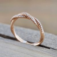 New Fashion Twist Rings for Women Silver Gold Color Band White CZ Simple Stylish Girls Accessories Party Daily Versatile Jewelry