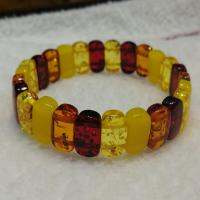 Gelang Amber ที่มีสีสันธรรมชาติอัญมณีรักษาผู้หญิงเครื่องประดับที่ดีของแท้ Baltic ดอกไม้ Ambers ลูกปัดสี่เหลี่ยมกำไลข้อมือแฟชั่นสร้อยข้อมือ