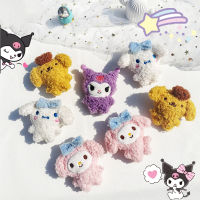 อะนิเมะ Kuromi ตุ๊กตาตุ๊กตาเข็มกลัด Sanrio My Melody น่ารัก Soft Padded Plushies เสื้อผ้าตุ๊กตาเครื่องประดับของเล่นคริสต์มาสของขวัญ