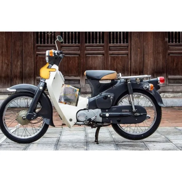 Chiếc Honda Cub 78 độc nhất Việt Nam của chàng sinh viên trẻ