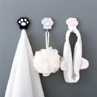 Kawaii Cat Paw Wall Hook Decorative Key Hanger Self Adhesive Kitchen Bathroom Organizer Kids Room Decoration Office Home Storage Picture Hangers Hooks