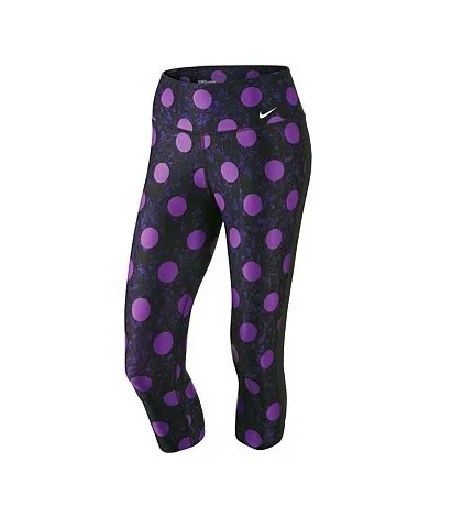 Nike Legend Tight Fit Capris