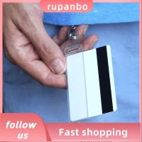 RUPANBO039392692 10pcs การ์ดครึ่งใบ ผู้ถือบัตรรูด แข็งและแข็งแรง ใช้ซ้ำได้ ปลอกป้องกันรอบ อุปกรณ์เสริมเสริม โปร่งใสโปร่งใส ตัวป้องกันบัตร ออฟฟิศสำหรับทำงาน