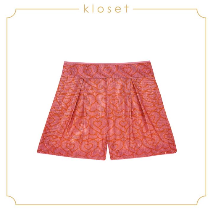 kloset-heart-sequin-shorts-aw19-p003-เสื้อผ้าผู้หญิง-เสื้อผ้าแฟชั่น-กางเกงแฟชั่น-กางเกงขาสั้น-กางเกงขาสั้นผ้าเลื่อม-กางเกงผ้าพิมพ์