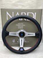 พวงมาลัยนาร์ดี้สีเงิน (Nardi)  งานเย็บ 2 ชั้นพร้อมแป้นแตร์กว้าง 13.5 นิ้ว ยก 2.5 นิ้ว แถม ! ชุดน๊อตให้ 6 ตัว