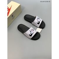 2023 HOT ✅Original NK* Benassi- x Stusy- Summer Co-nded White And Black Sports Sandals Beach Slippers 36-45 （Free Shipping）