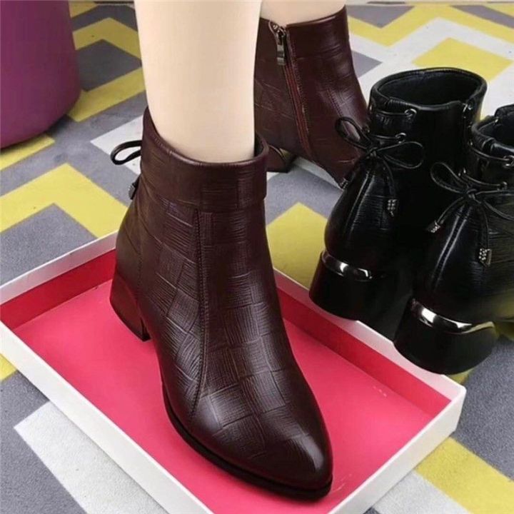 รองเท้าบูทสินค้าของแท้-sepatu-boot-pendek-สำหรับผู้หญิง-ฤดูใบไม้ร่วงและฤดูหนาว2021รองเท้าหนังนิ่มแท้ใหม่รองเท้าบูทผ้าคอตตอนส้นเตี้ยป้องกันมาร์ตินส้นเตี้ยสำหรับฤดูหนาว