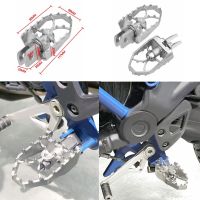 For Motorcycle Suzuki GW250 V-Strom 250 650 1000 DL650 250 1000 V-STROM DL1050/XT Stainless Steel Foot Pegs FootRest Footpegs Pedals