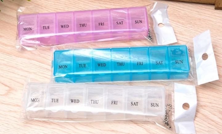 พร้อมส่ง-แบ่งยา7ช่องกล่องแบ่งยา7ช่องแบ่งยาตลับแบ่งยาที่แบ่งยา7วัน7ช่องแบ่งตามวันmonday-sundayมีให้เลือกหลายสี
