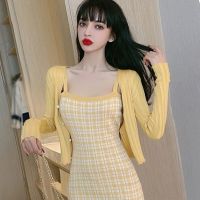 Women Cardigan Dress V-neck Button Short Section Exposed Navel Top Knitted Long Sleeved Cardigan Korean Top Plaid Slim Backless Sleeveless Dress Sling Knitted Dresses