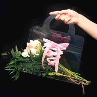 Transparent Flower Bag With Handle Fresh Flower Bouquet Box for Wedding Birthday Gift Rose Flowers Wrapping Handbag Gift Box Gift Wrapping  Bags